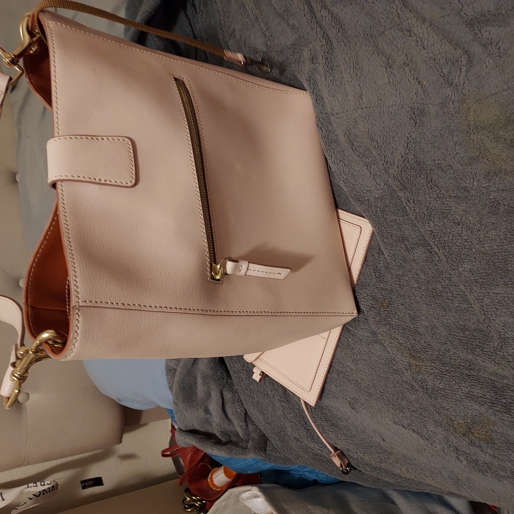 Elegant Cream Women's Bag